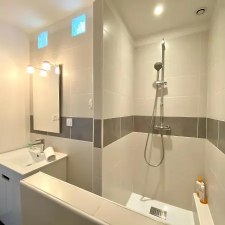 Le Patio - Climatises Centre Appartement